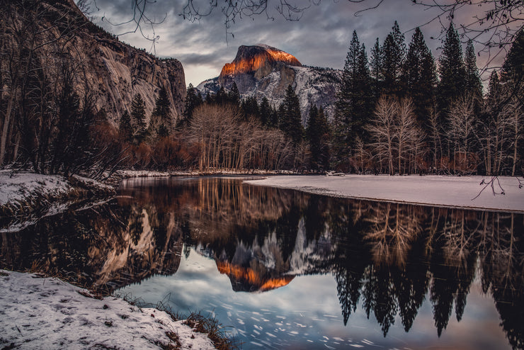 Yosemite half Dome reflection