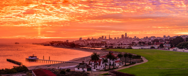 San Francisco Crissy Field sunrise pano